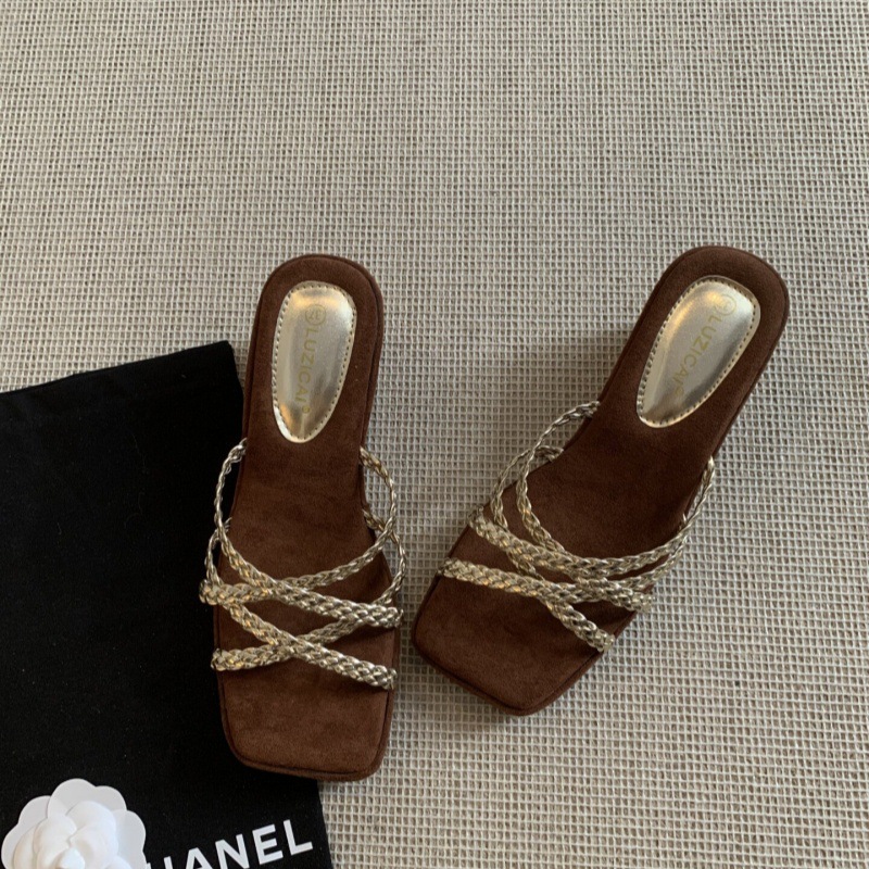Wedge-heeled Platform Woven Open-toe Sandals foto 2