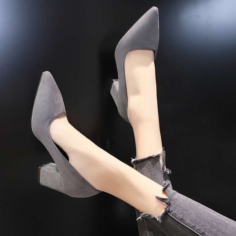 Extra Large Women's Chunky Heel High Heels foto 2