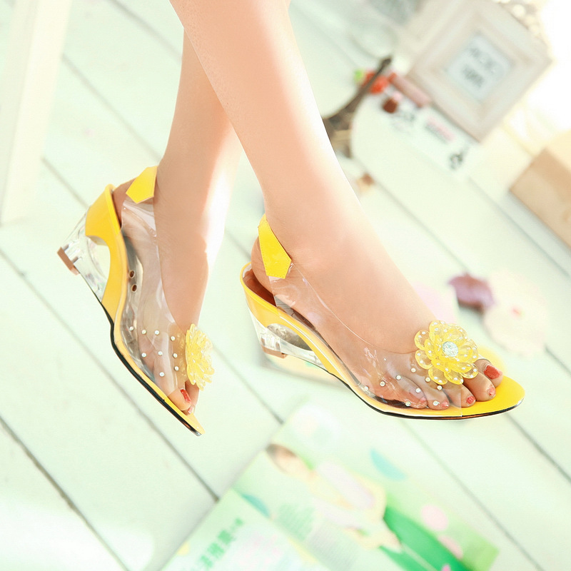 Womens Fish-mouth High-heeled Shoes Summer Transparent Crystal Shoes foto 5