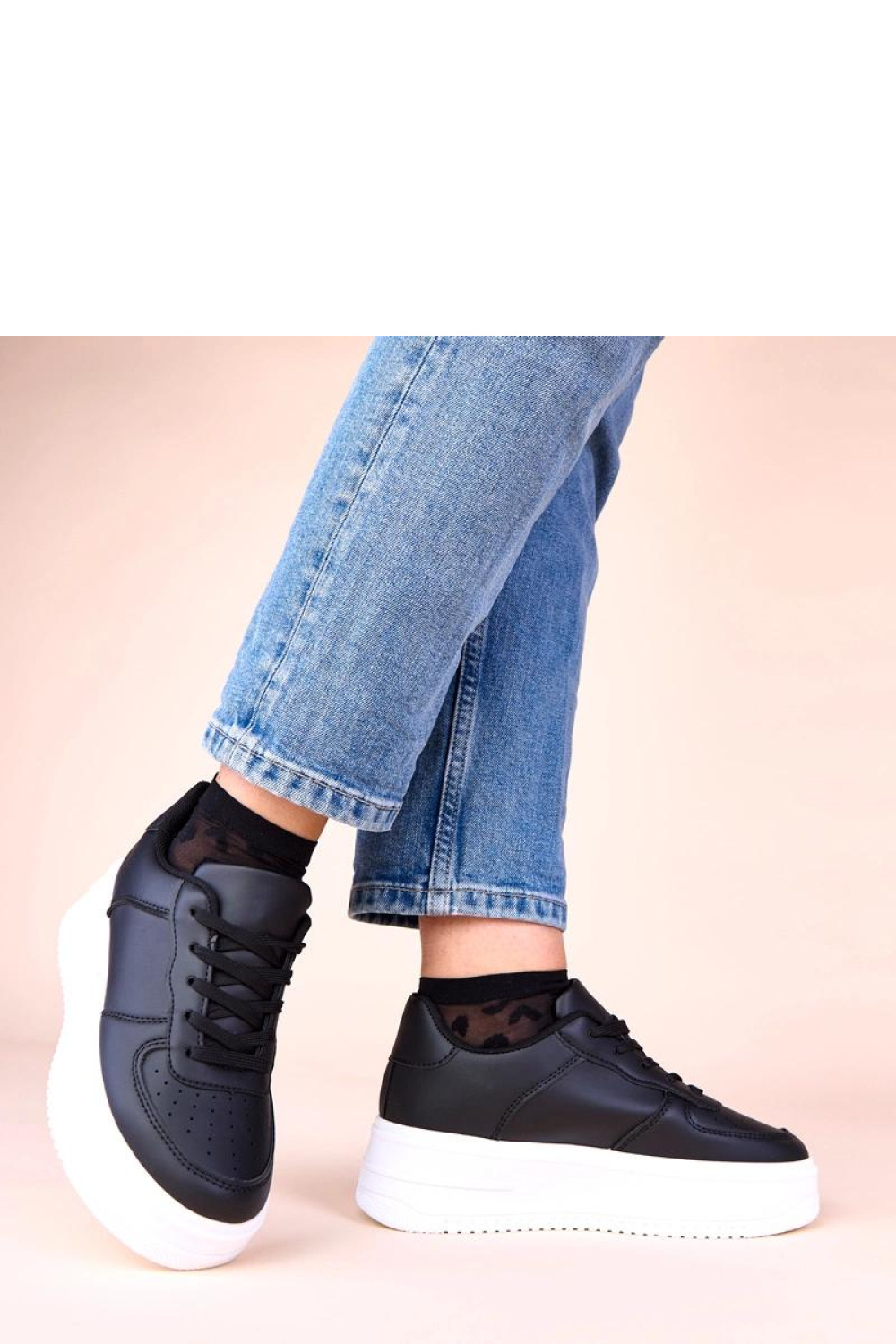 Sportschoenen op een platform Solea foto 4
