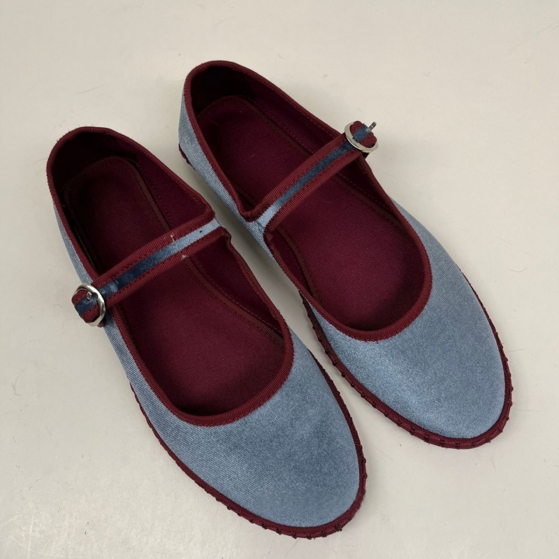 Womens Velvet Shoes With A Flat Sole And Pointed Toe foto 4