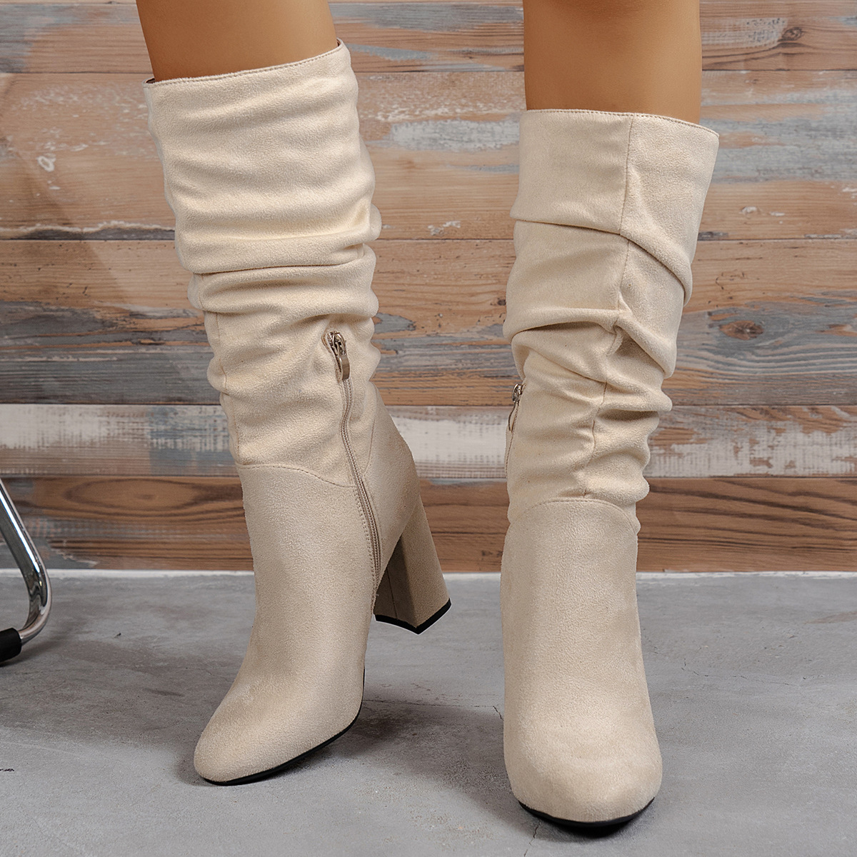 Wrinkled Chunky-heeled High-top Womens Boots foto 3