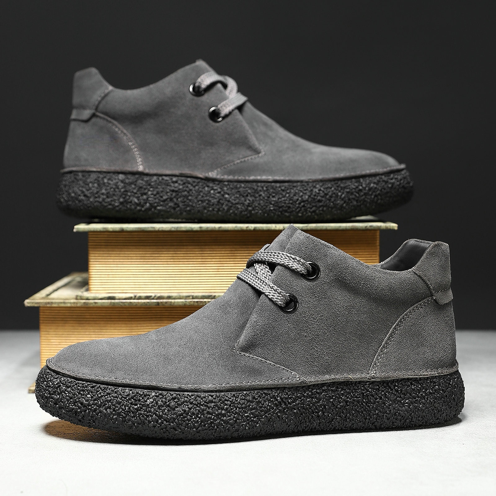 Matte Suede Mid-Top SneakersMartin Boots Mens Casual Leather Shoes Thick-Soled Trendy Shoes foto 5