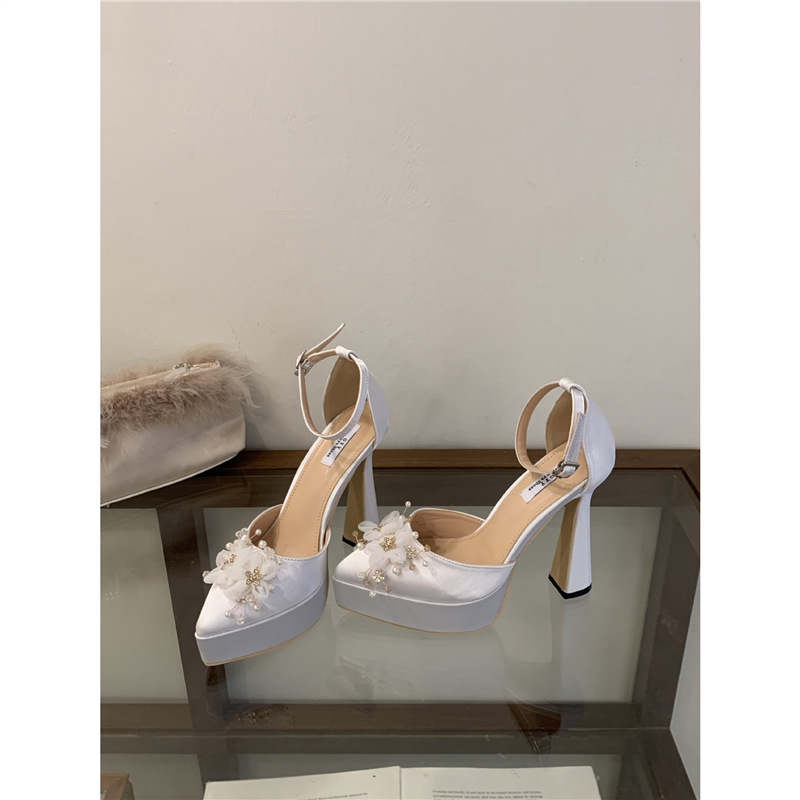 Women's Chunky Heel Waterproof Platform Silk High Heels foto 4