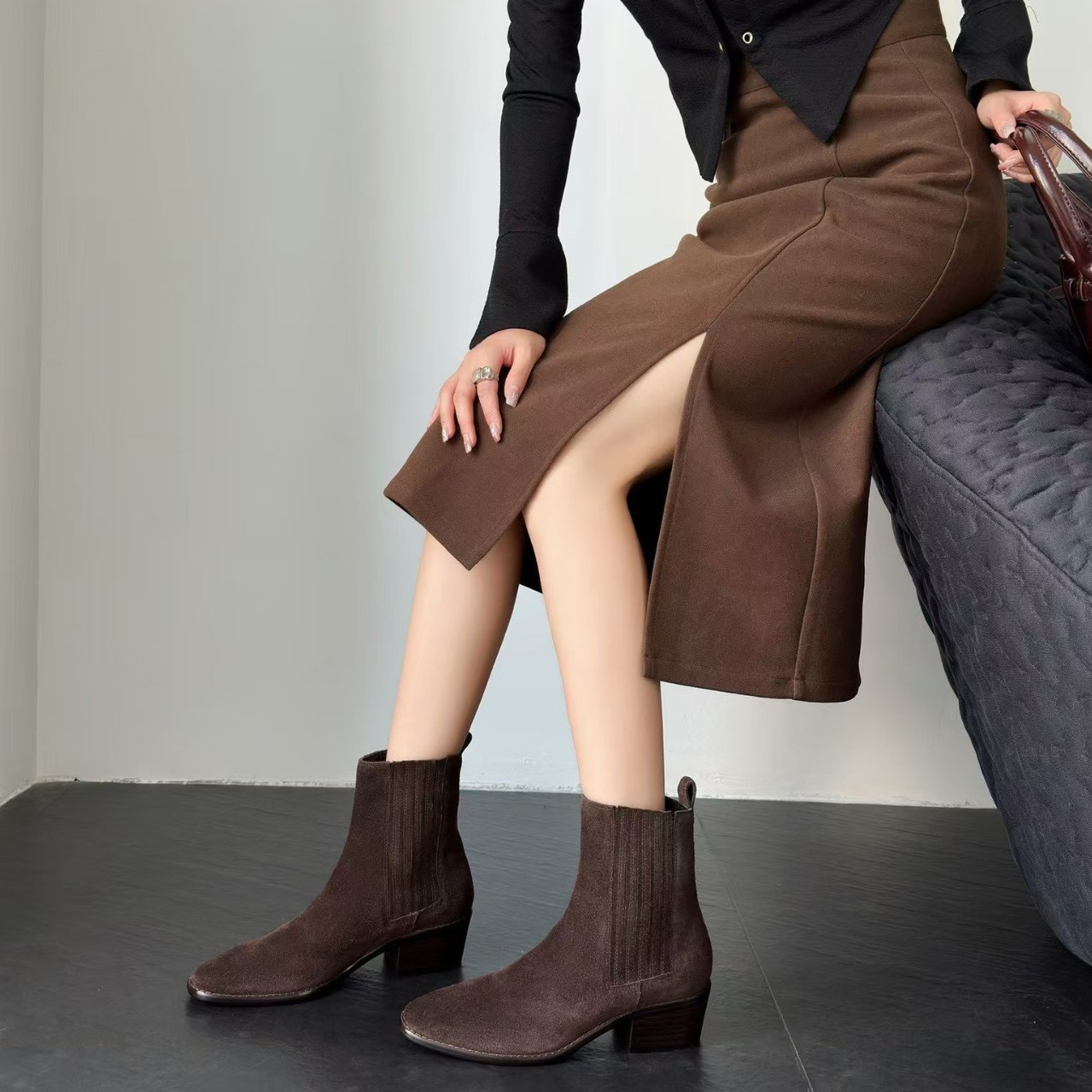 Womens Early Autumn French-Style Ankle Boots In Genuine Leather With A Square Toe And Chunky Mid Heel foto 3
