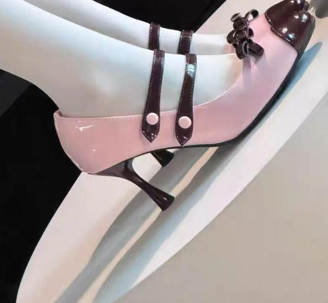Elegant Womens Side-cut-out High Heels foto 5