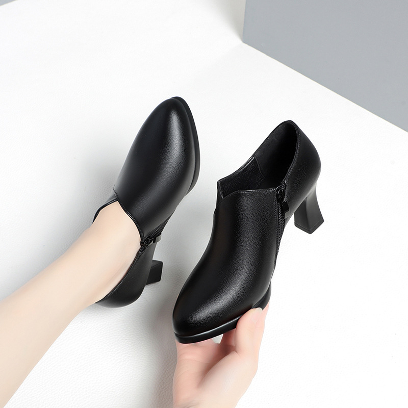 Soft Leather Deep Mouth Pumps Shoes foto 4