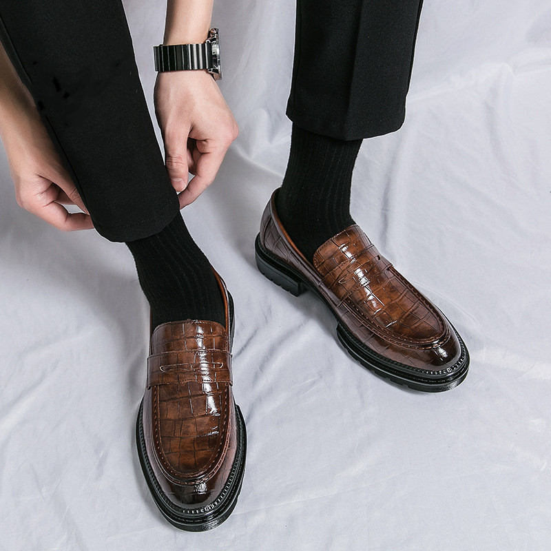 Casual Men's Leather Shoes Breathable British Men's Fashion Shoes foto 2