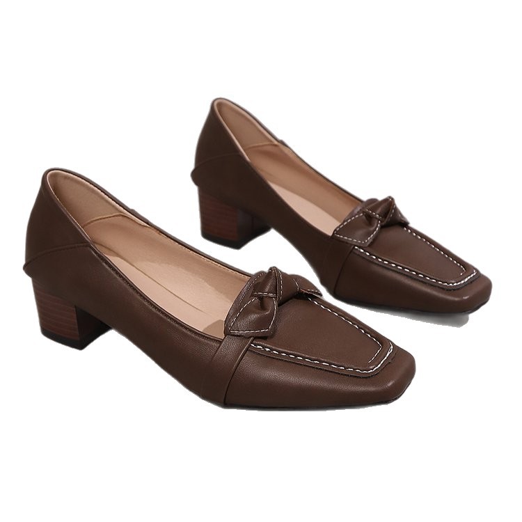 Plus Size Spring Square Head Bow Pumps foto 3