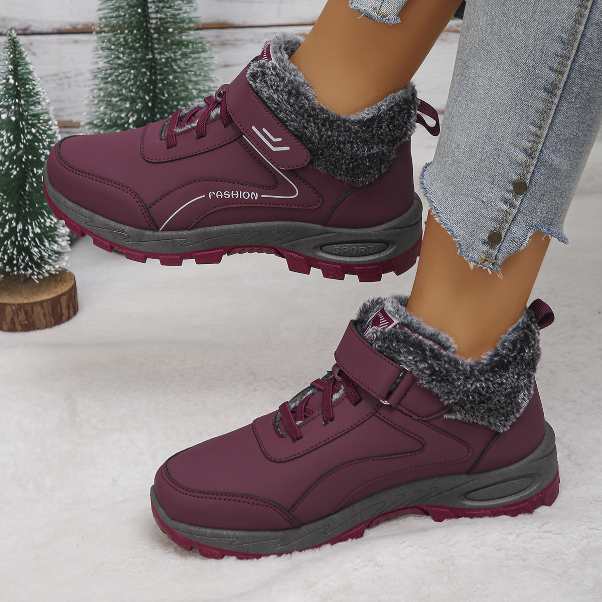 Womens Fleece-Lined Insulated Snow Boots For Cold Weather And Outdoor Use foto 3