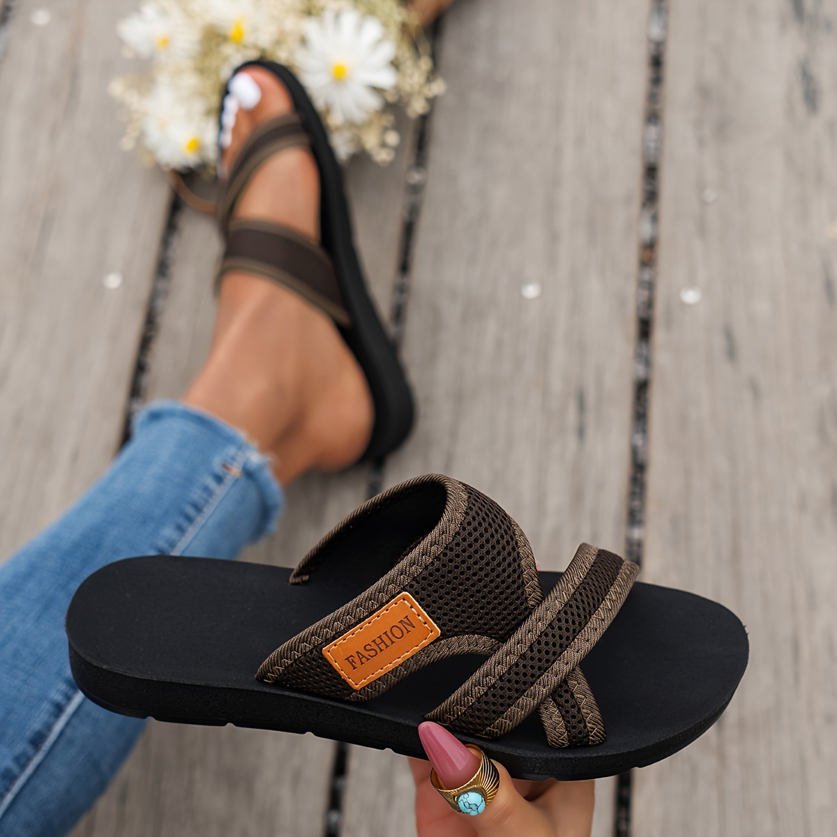 Summer Outdoor Women's Breathable Mesh Slippers