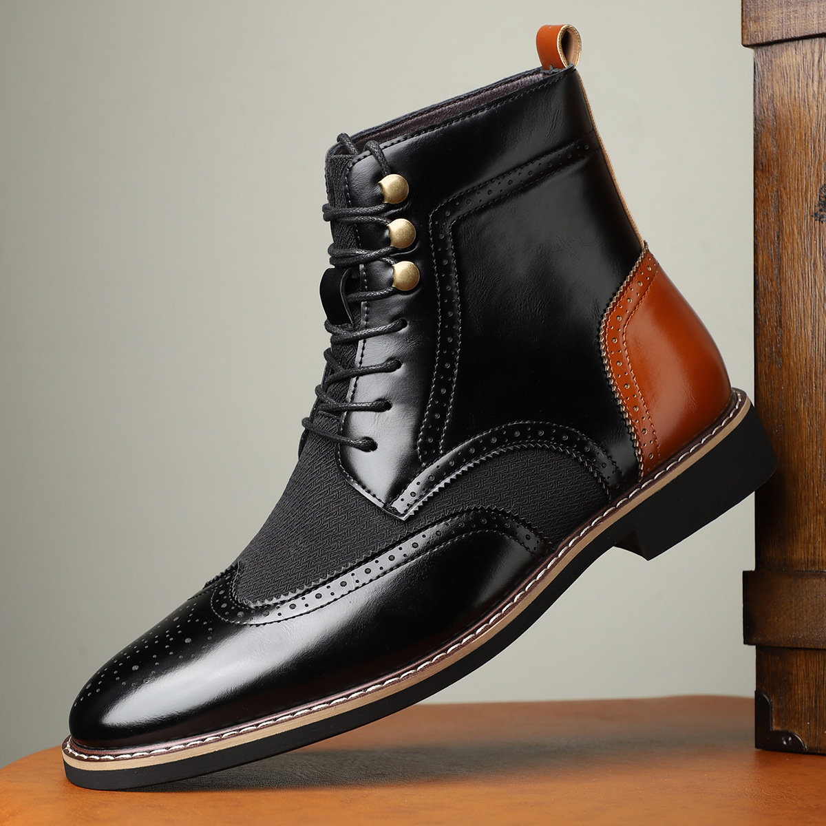 New British Men's High Top Color Blocked Leather Shoes foto 3