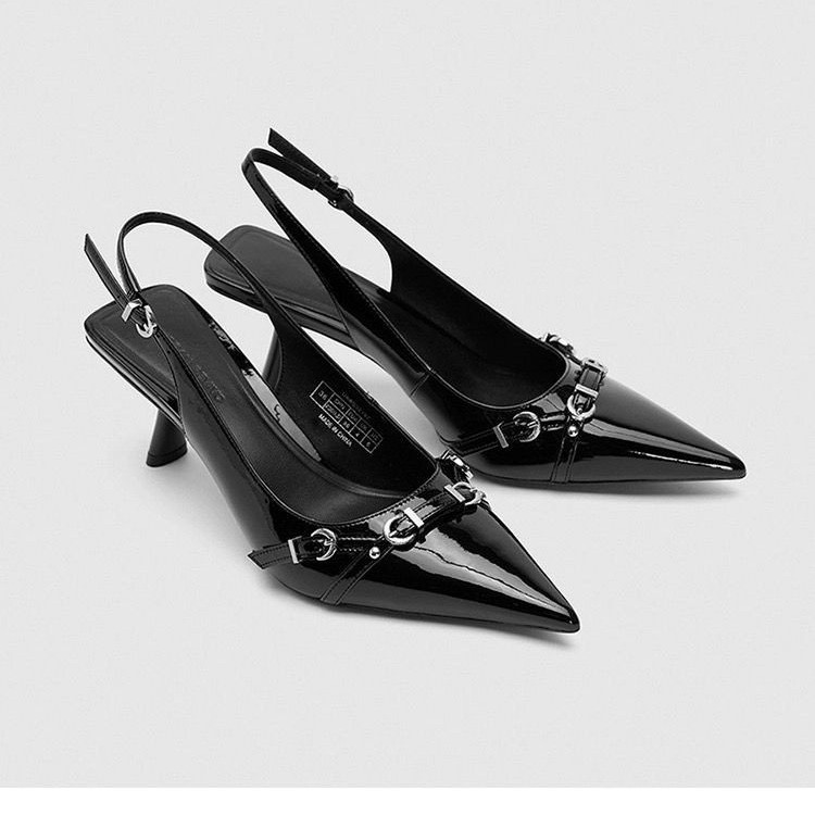Simple Metal Buckle Pointed Shallow Mouth Stiletto Heel Women's High Heel Pumps foto 2