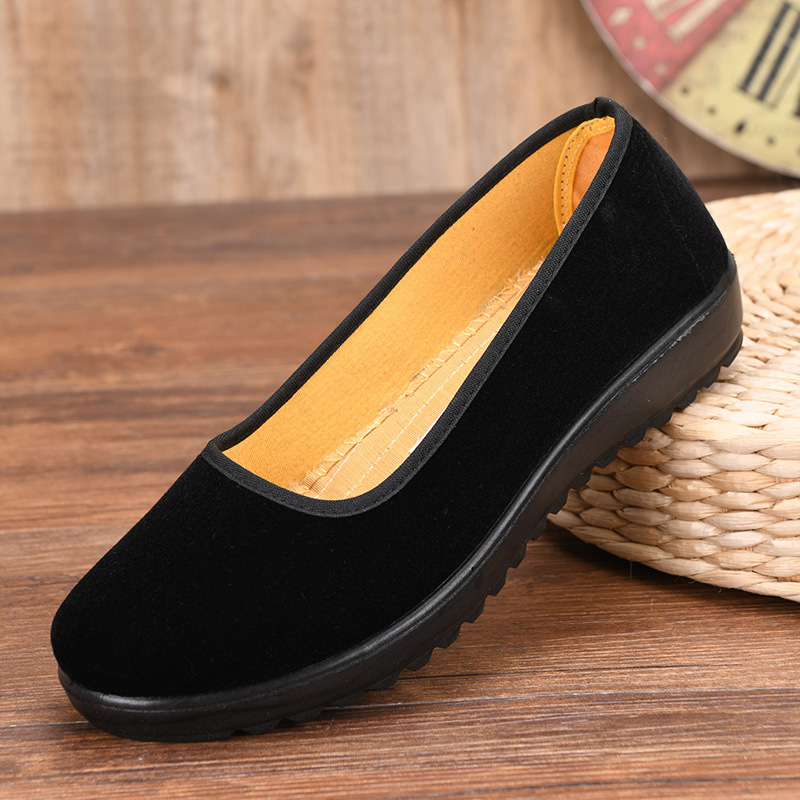 Breathable And Comfortable Women's Old Beijing Cloth Shoes foto 4