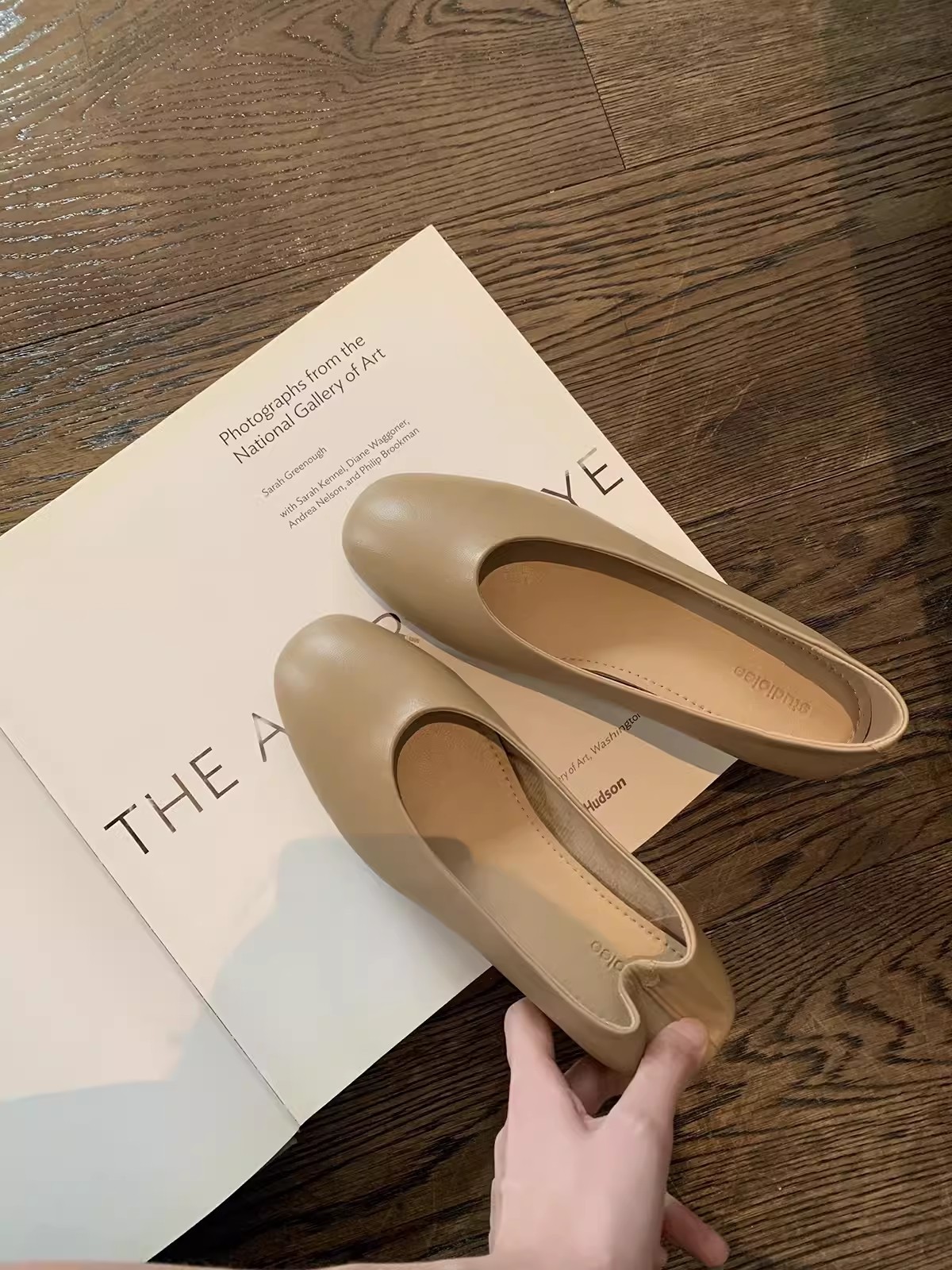 Womens Low-cut Heel-pressed Genuine Leather High Heels foto 5