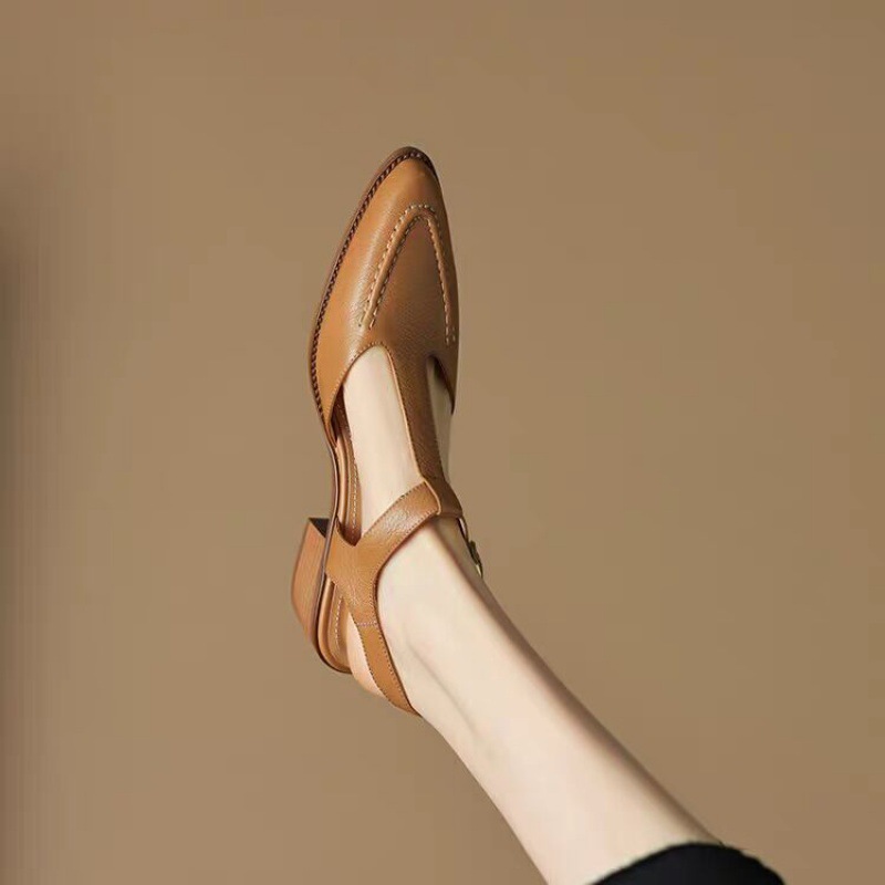 Women's Soft Leather Pointed Sandals New Summer Closed Toe Chunky Heel