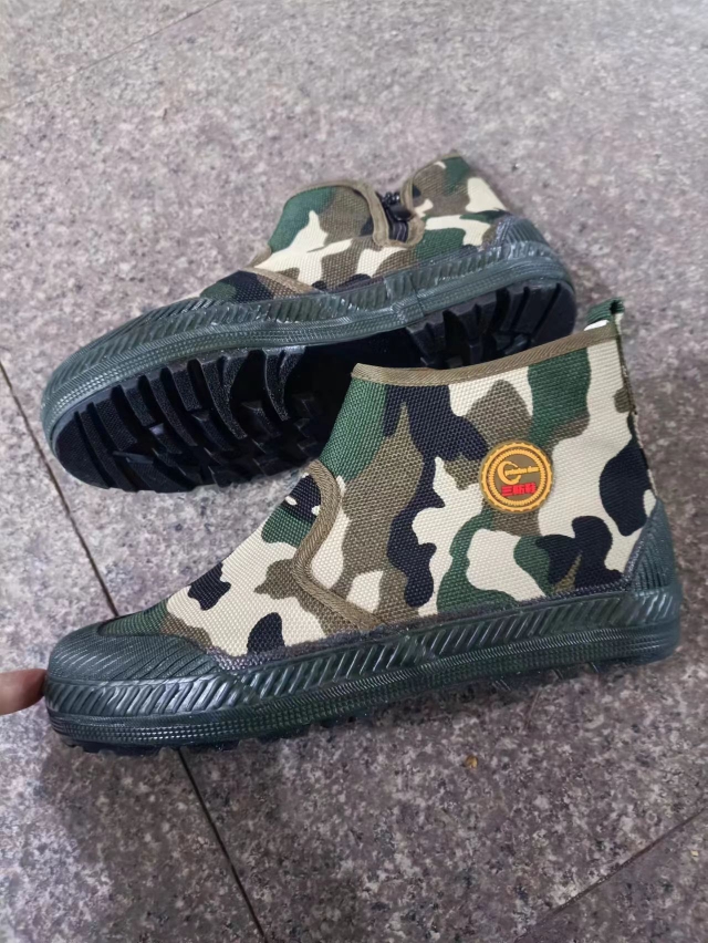 High-top Slip-on Side Zipper Breathable And Wearable Labor Protection Shoes foto 4