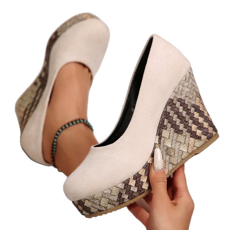 Women's Plus Size Wedge Heel Pumps - Casual Dressy Slip-On Formal Work Shoes foto 2