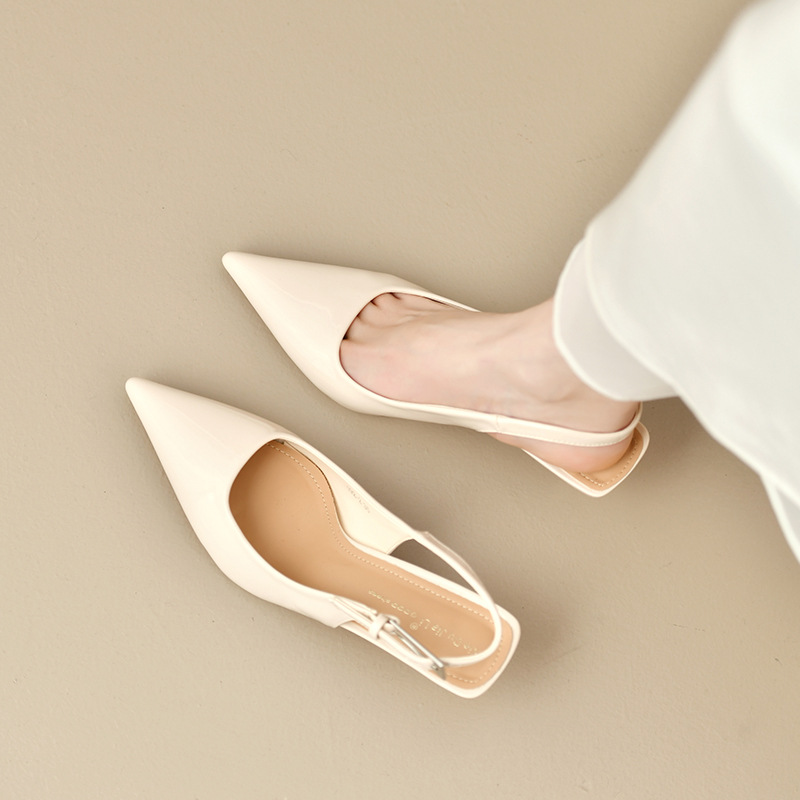 French-style Pointed-toe Kitten-heel Closed-toe Sandals With A Bow Detail foto 2