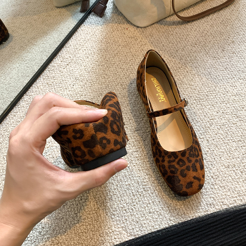French-style Square-toe Mary Jane Shoes With A Hidden Heel foto 2